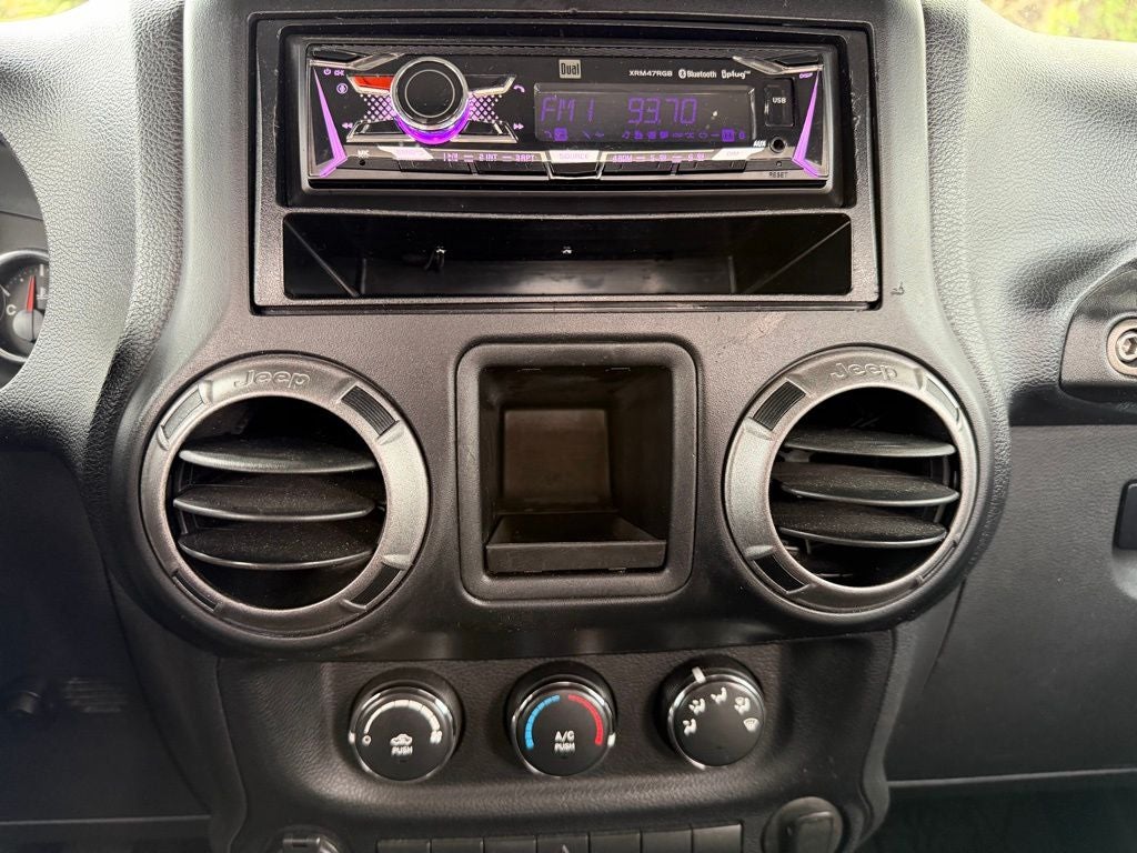 2013 Jeep Wrangler Sport