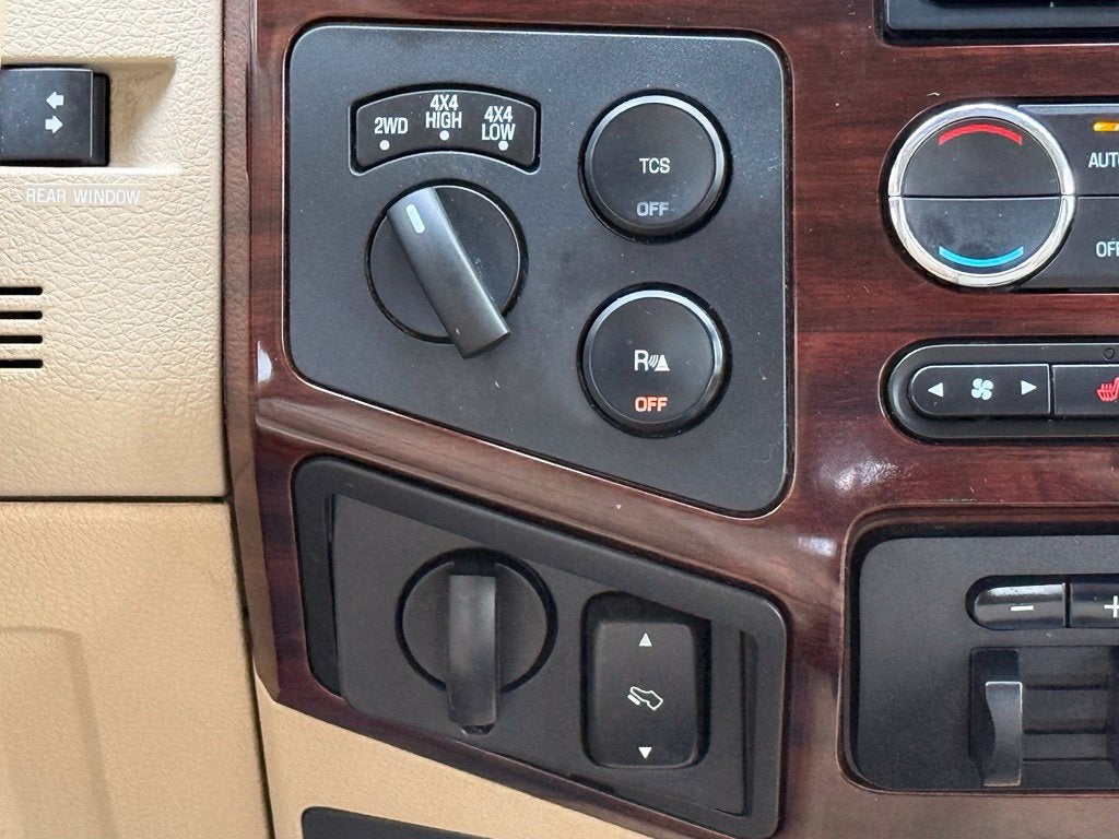 2009 Ford F-350SD Lariat