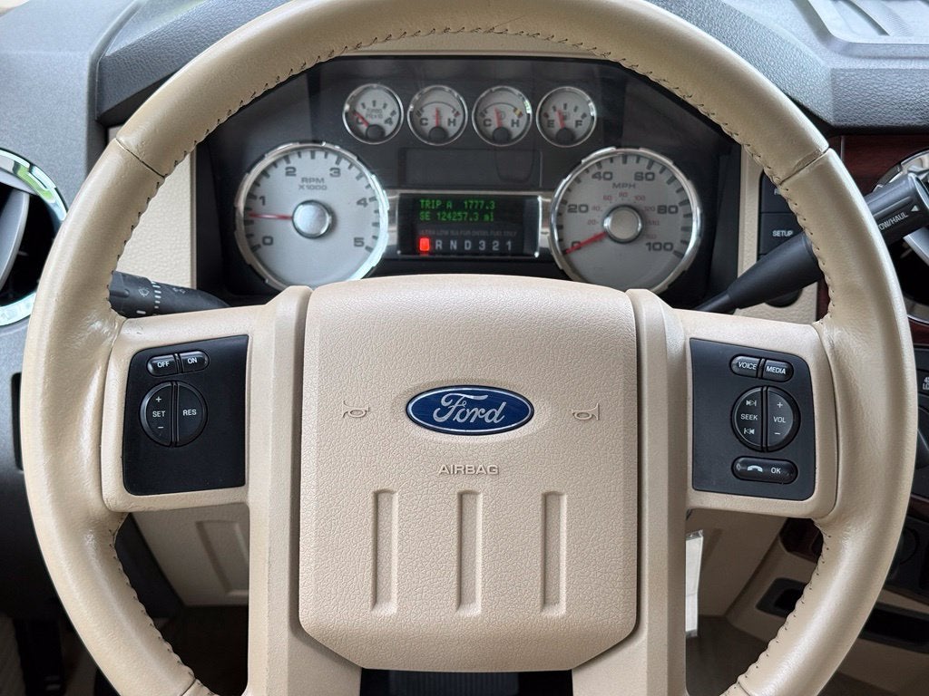 2009 Ford F-350SD Lariat