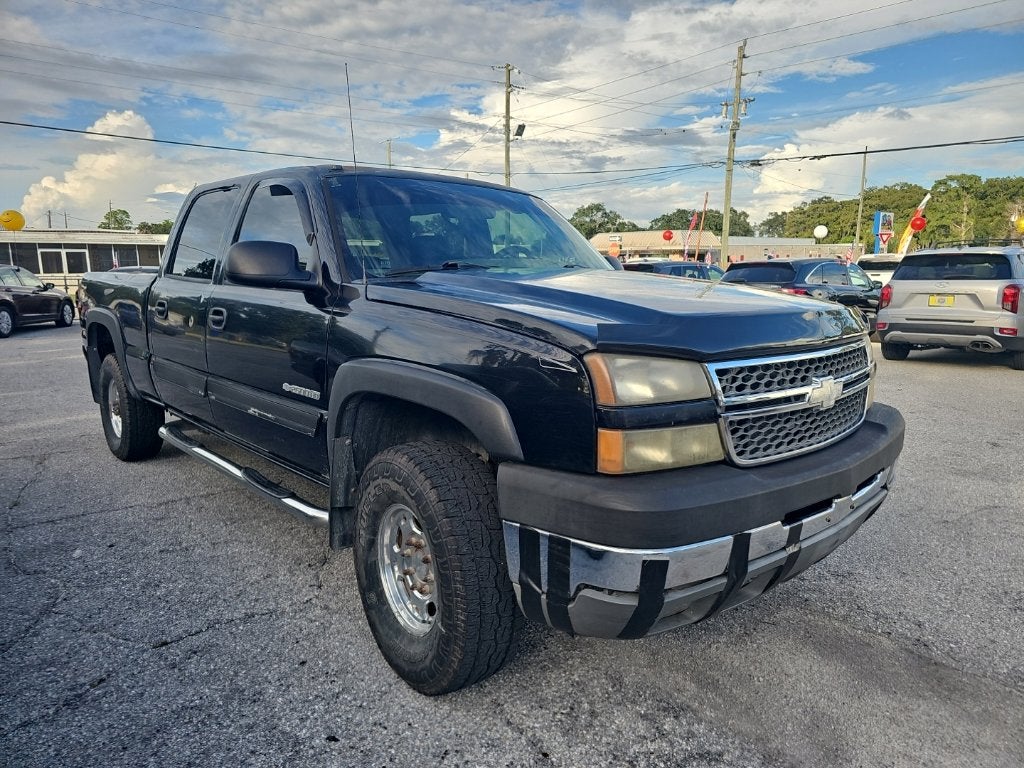 2005 Chevrolet Silverado 2500HD LS