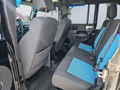 2010 Jeep Wrangler Unlimited Islander