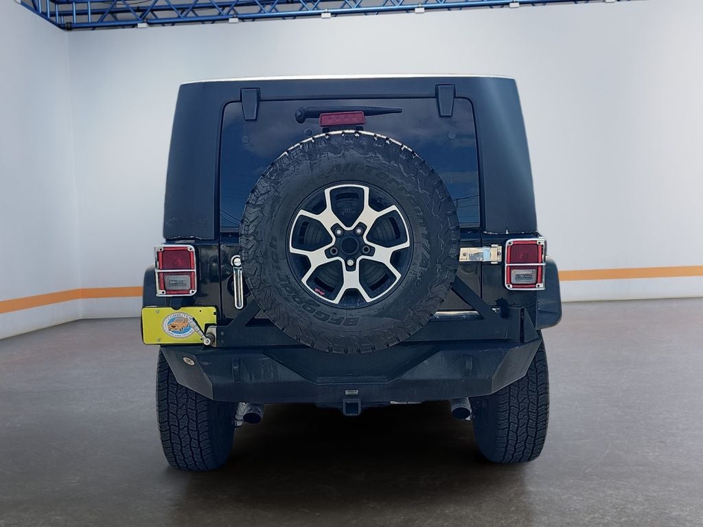 2010 Jeep Wrangler Unlimited Islander