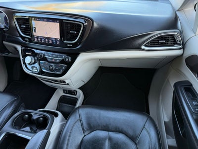 2019 Chrysler Pacifica Touring L Plus