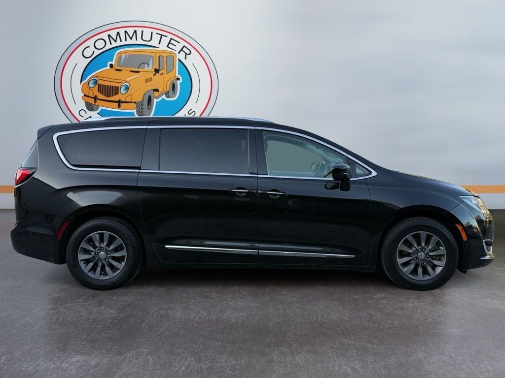 2019 Chrysler Pacifica Touring L Plus