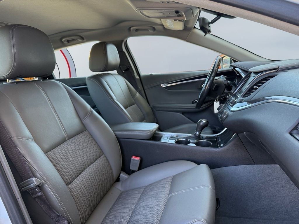 2017 Chevrolet Impala LT 1LT