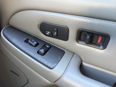 2004 Cadillac Escalade EXT Base