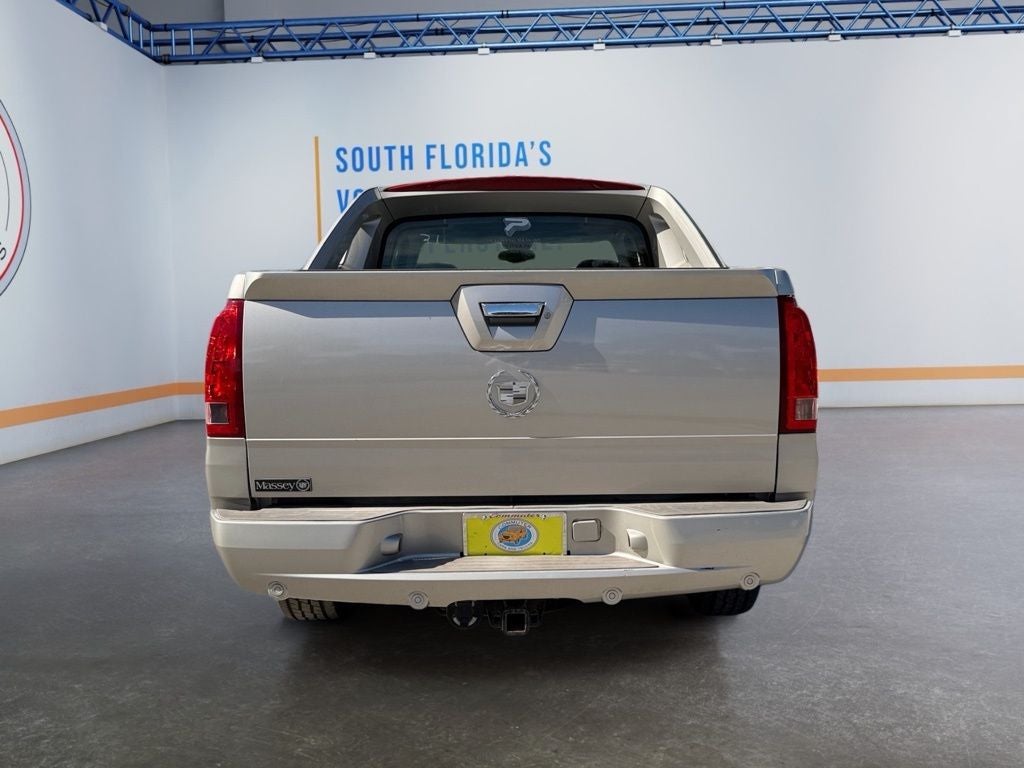 2004 Cadillac Escalade EXT Base