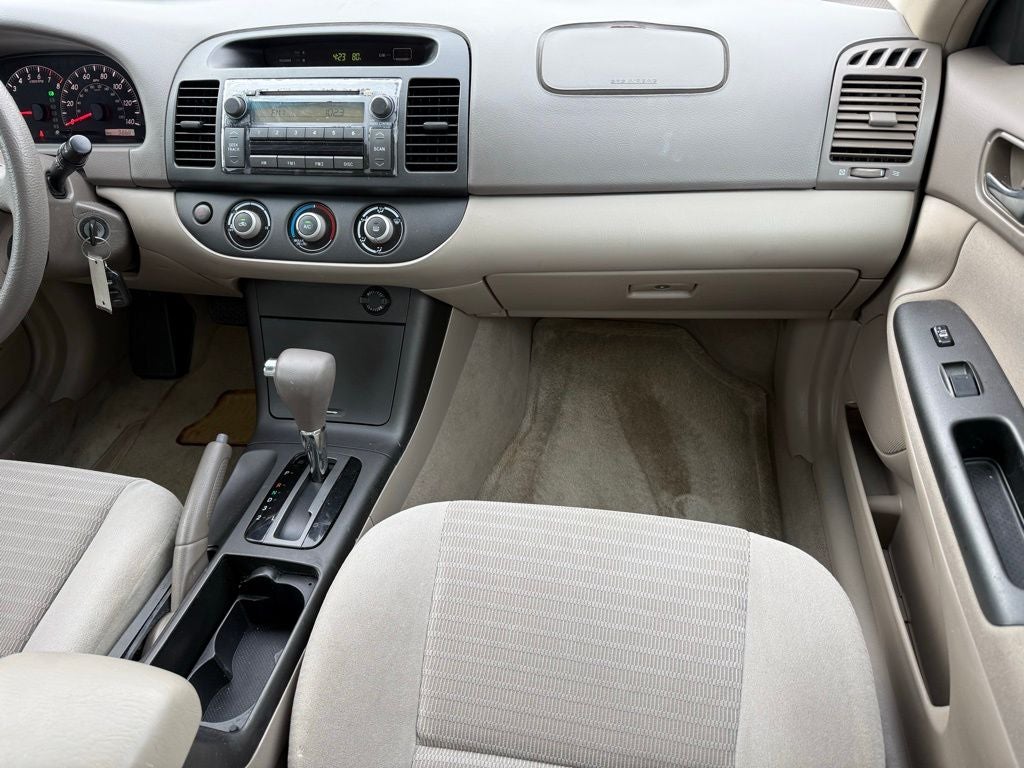 2006 Toyota Camry LE