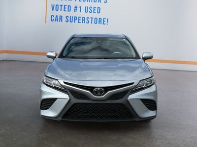 2020 Toyota Camry SE