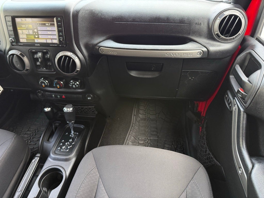 2015 Jeep Wrangler Unlimited Willys