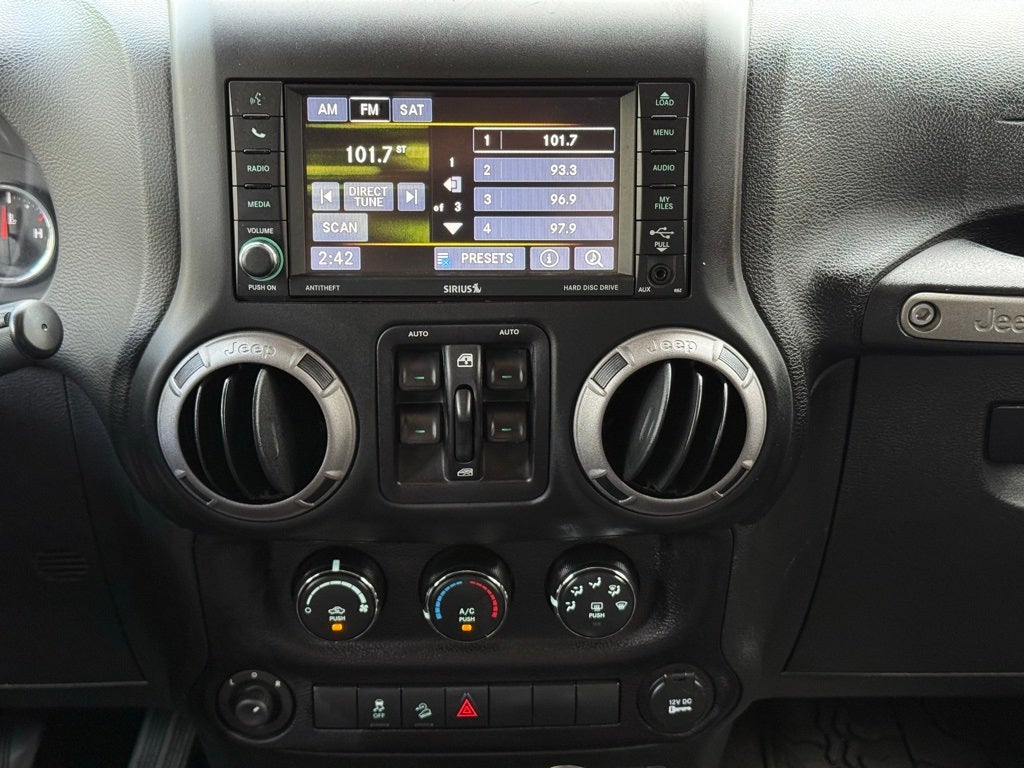 2015 Jeep Wrangler Unlimited Willys