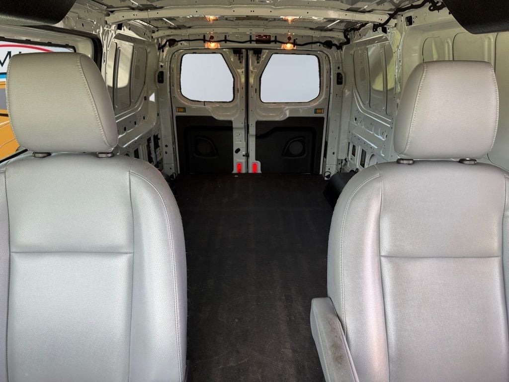 2015 Ford Transit-150 LR VAN