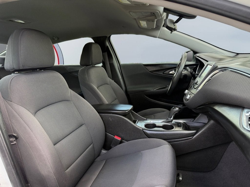 2017 Chevrolet Malibu LT 1LT