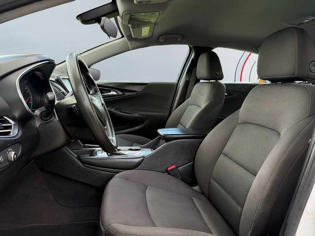 2017 Chevrolet Malibu LT 1LT