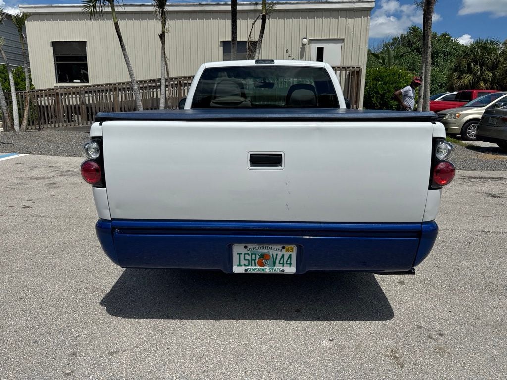 2003 Chevrolet S-10 Base