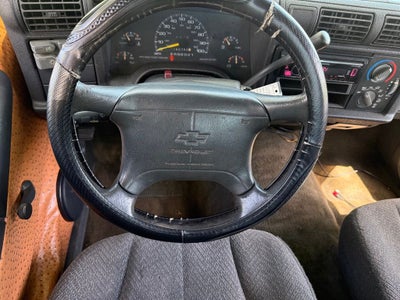 1996 Chevrolet S-10 Base