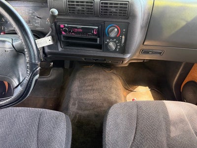1996 Chevrolet S-10 Base