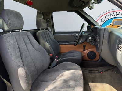 1996 Chevrolet S-10 Base