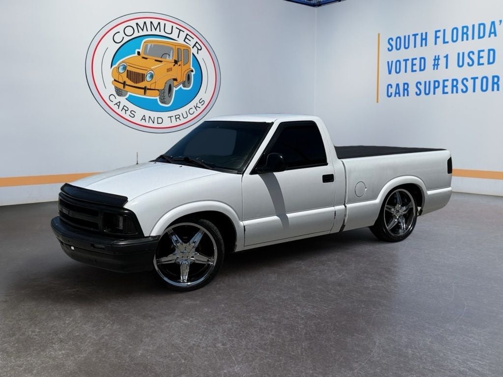 1996 Chevrolet S-10 Base