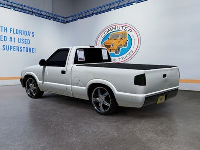 1996 Chevrolet S-10 Base