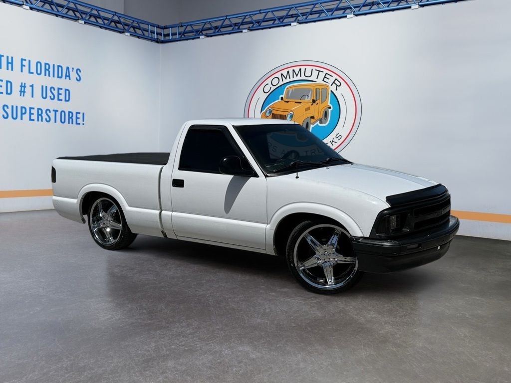 1996 Chevrolet S-10 Base