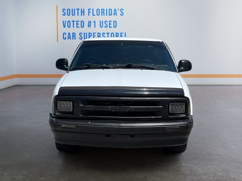 1996 Chevrolet S-10 Base