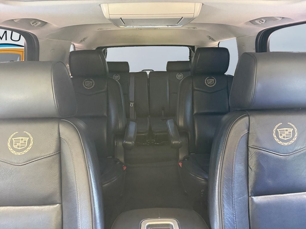 2014 Cadillac Escalade Platinum Edition
