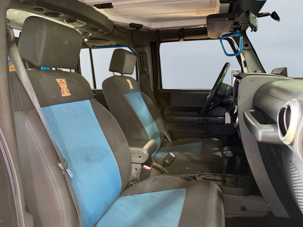 2010 Jeep Wrangler Unlimited Islander