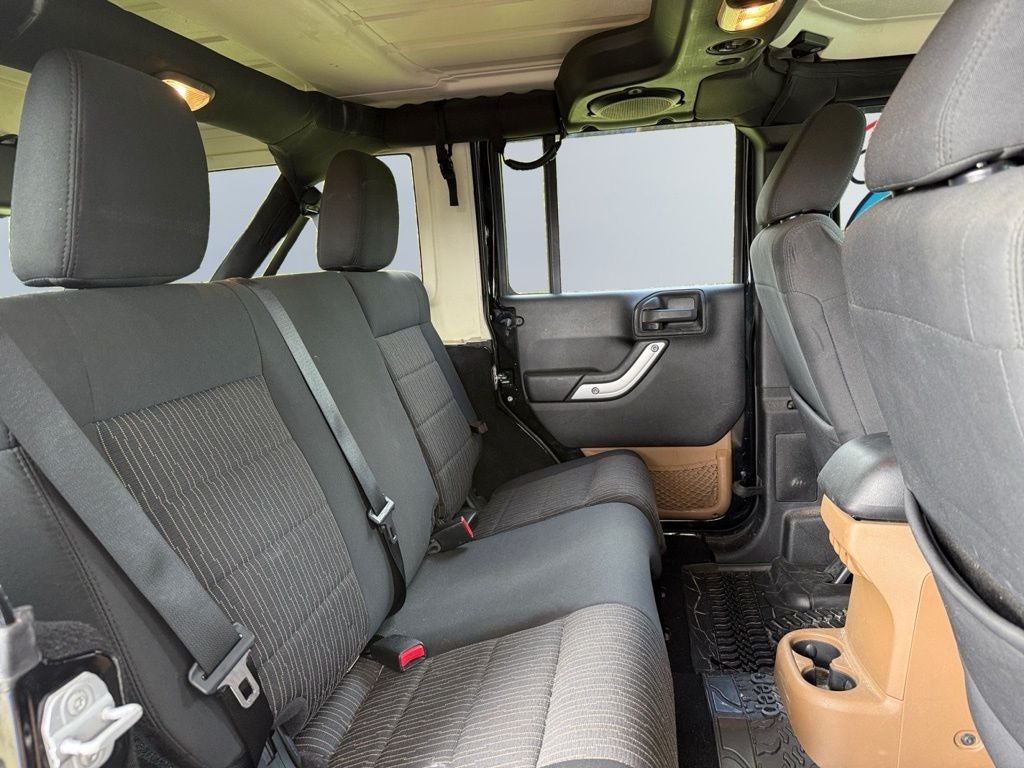 2011 Jeep Wrangler Unlimited Sahara
