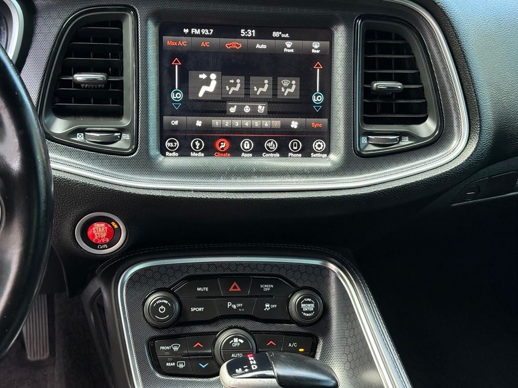 2018 Dodge Challenger SXT