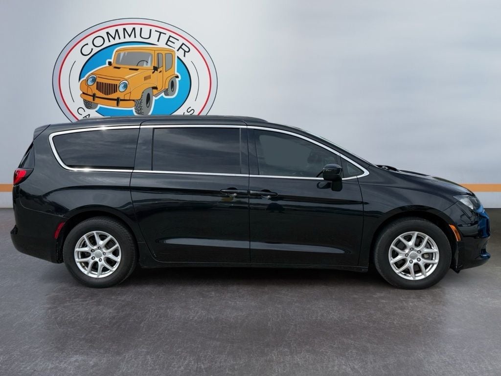 2020 Chrysler Voyager LXI