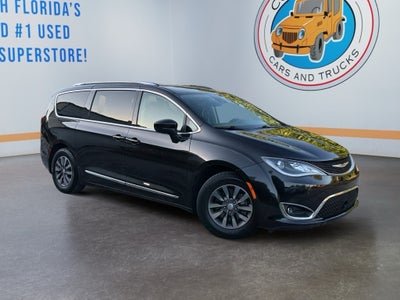 2019 Chrysler Pacifica Touring L Plus
