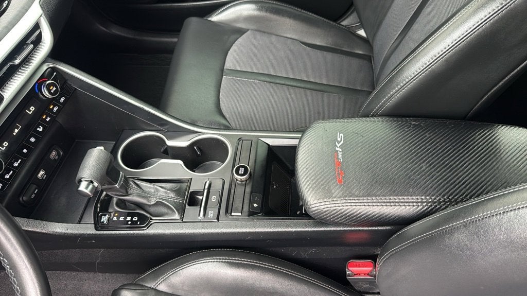 2022 Kia K5 GT-Line