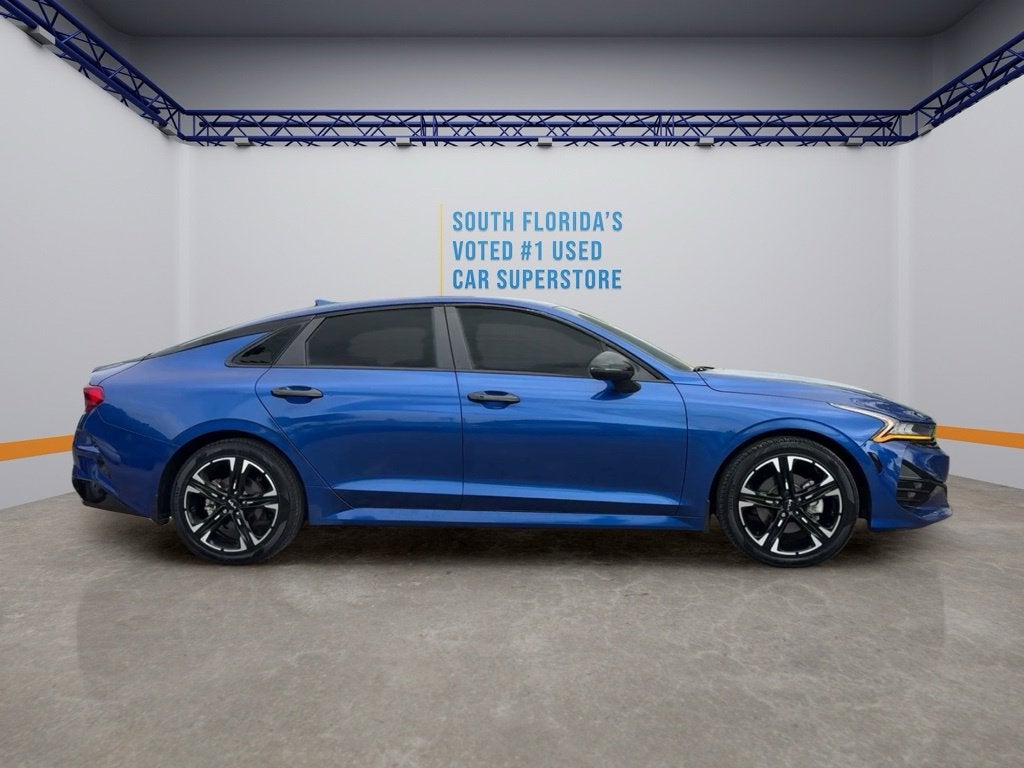 2022 Kia K5 GT-Line