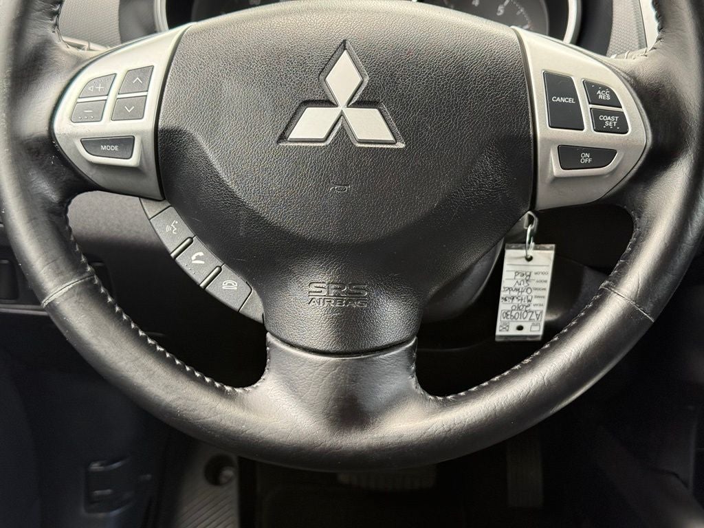 2010 Mitsubishi Outlander ES