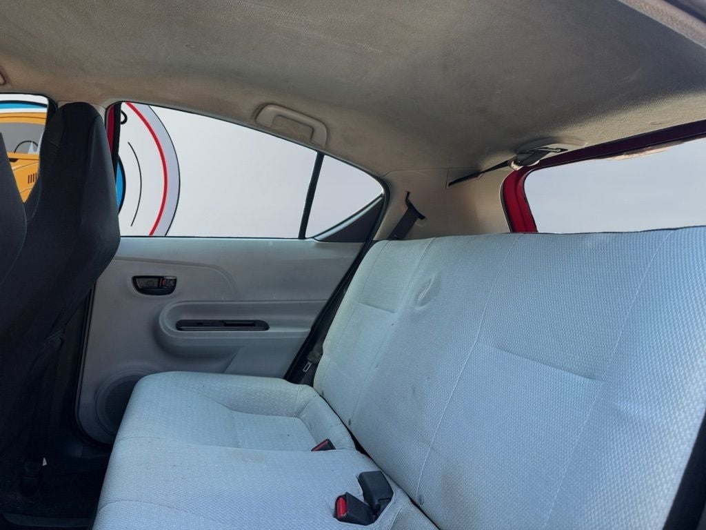 2013 Toyota Prius c Two