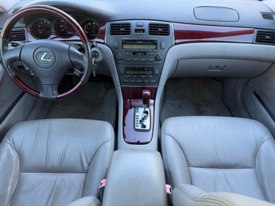 2004 Lexus ES 330