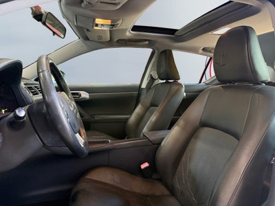 2012 Lexus CT 200h Premium