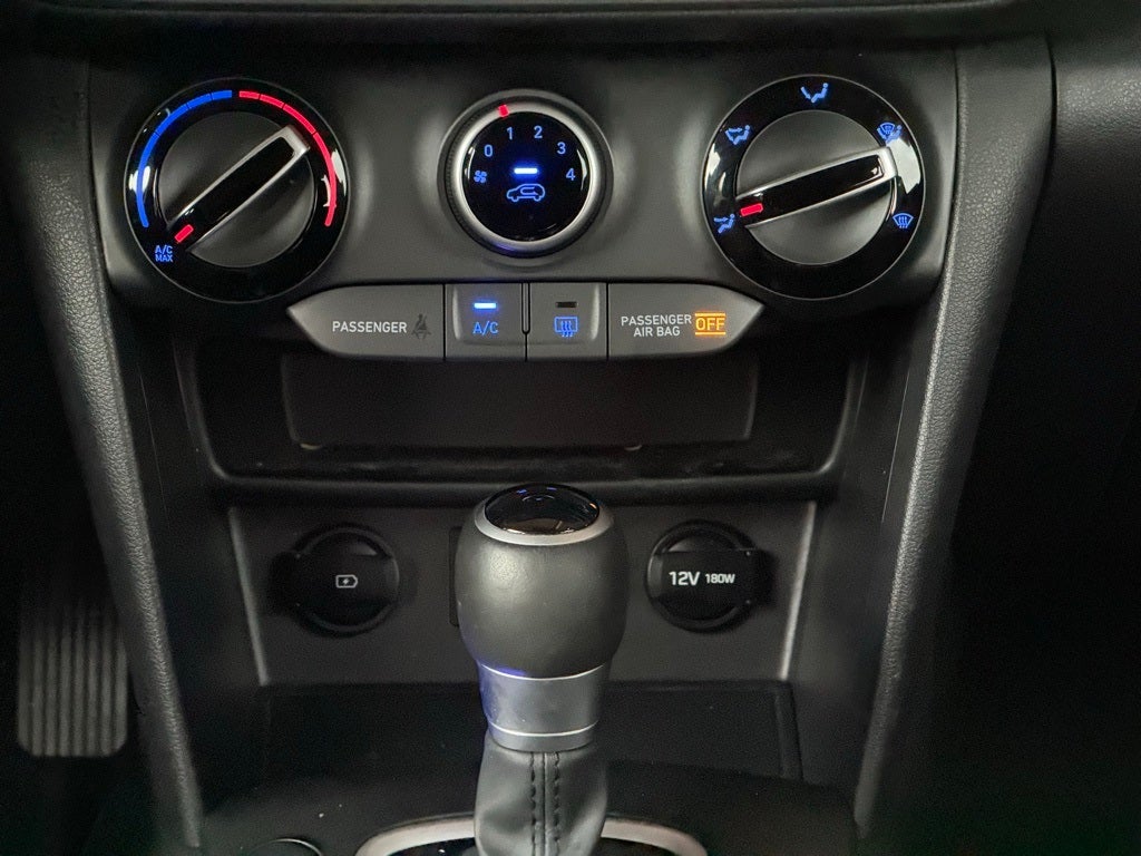 2020 Hyundai Kona SEL