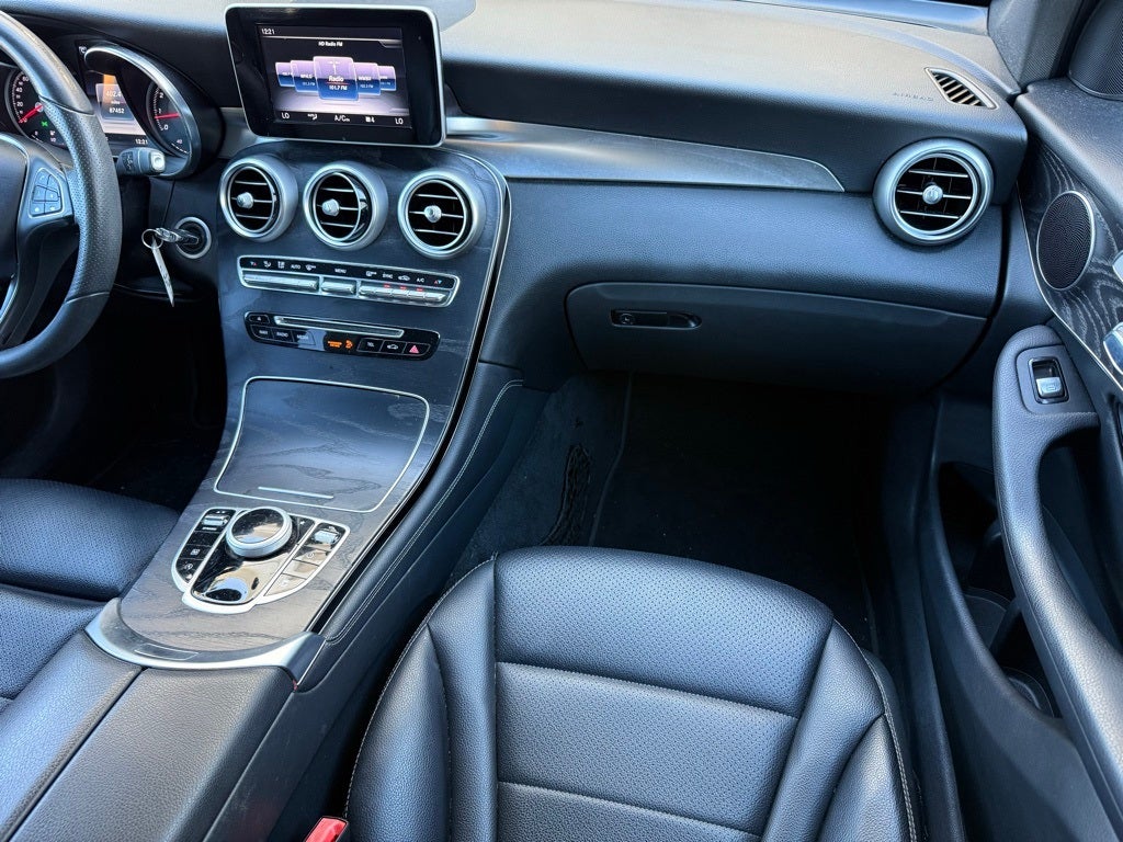 2017 Mercedes-Benz GLC GLC 300