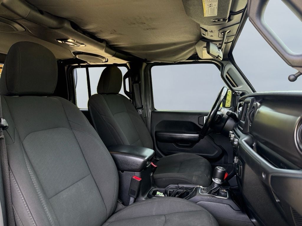 2020 Jeep Gladiator Sport