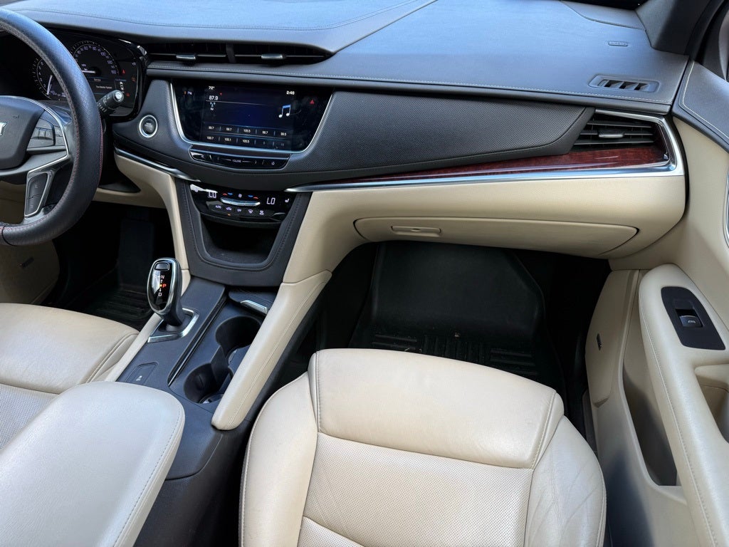 2019 Cadillac XT5 Luxury