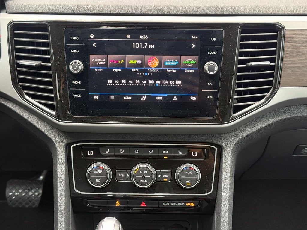 2022 Volkswagen Atlas 3.6L V6 SE w/Technology