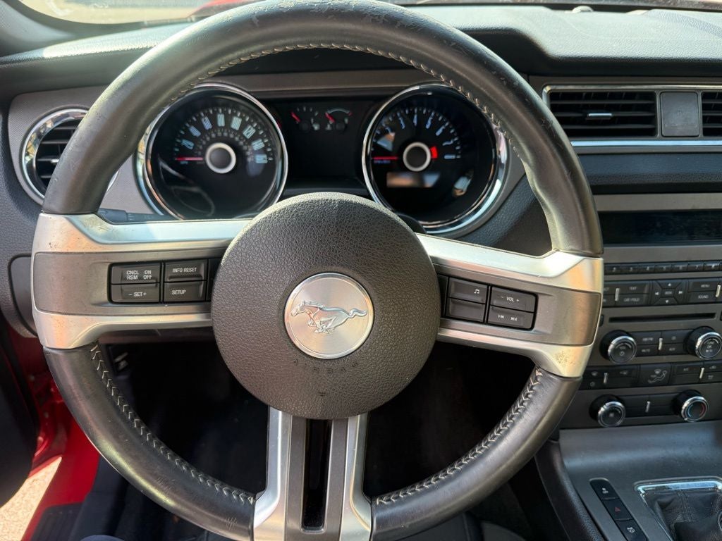 2014 Ford Mustang V6