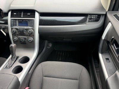 2011 Ford Edge SE