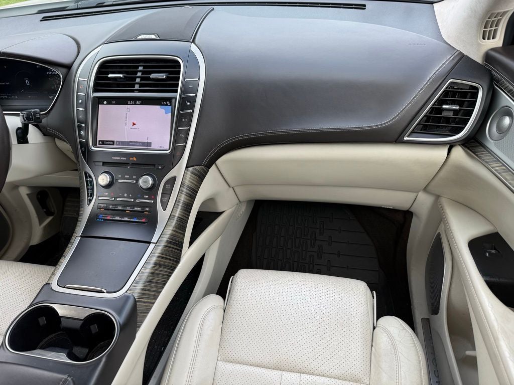 2019 Lincoln Nautilus Black Label