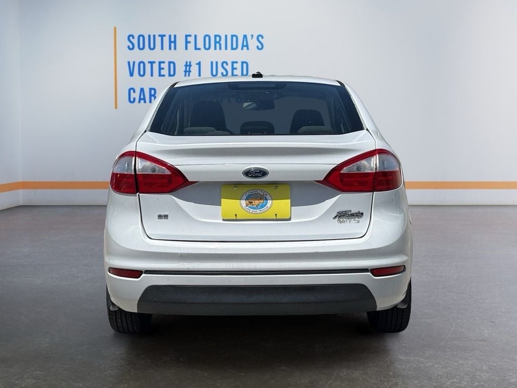 2014 Ford Fiesta SE