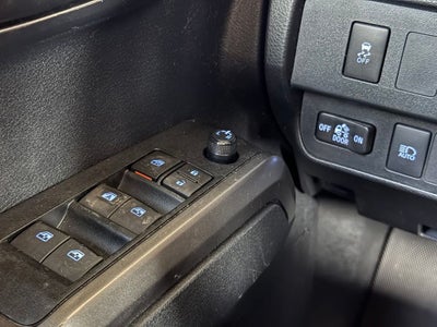 2020 Toyota Tacoma SR5 V6
