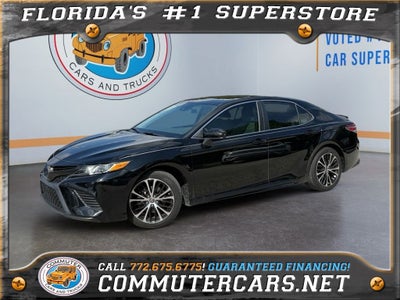 2020 Toyota Camry SE