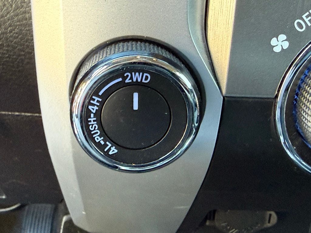 2015 Toyota Tundra SR5 CrewMax